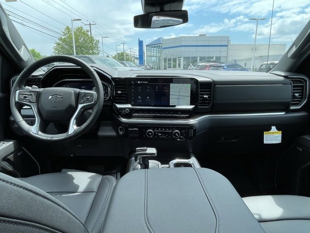 New 2025 Chevrolet Silverado 1500 RST image 32