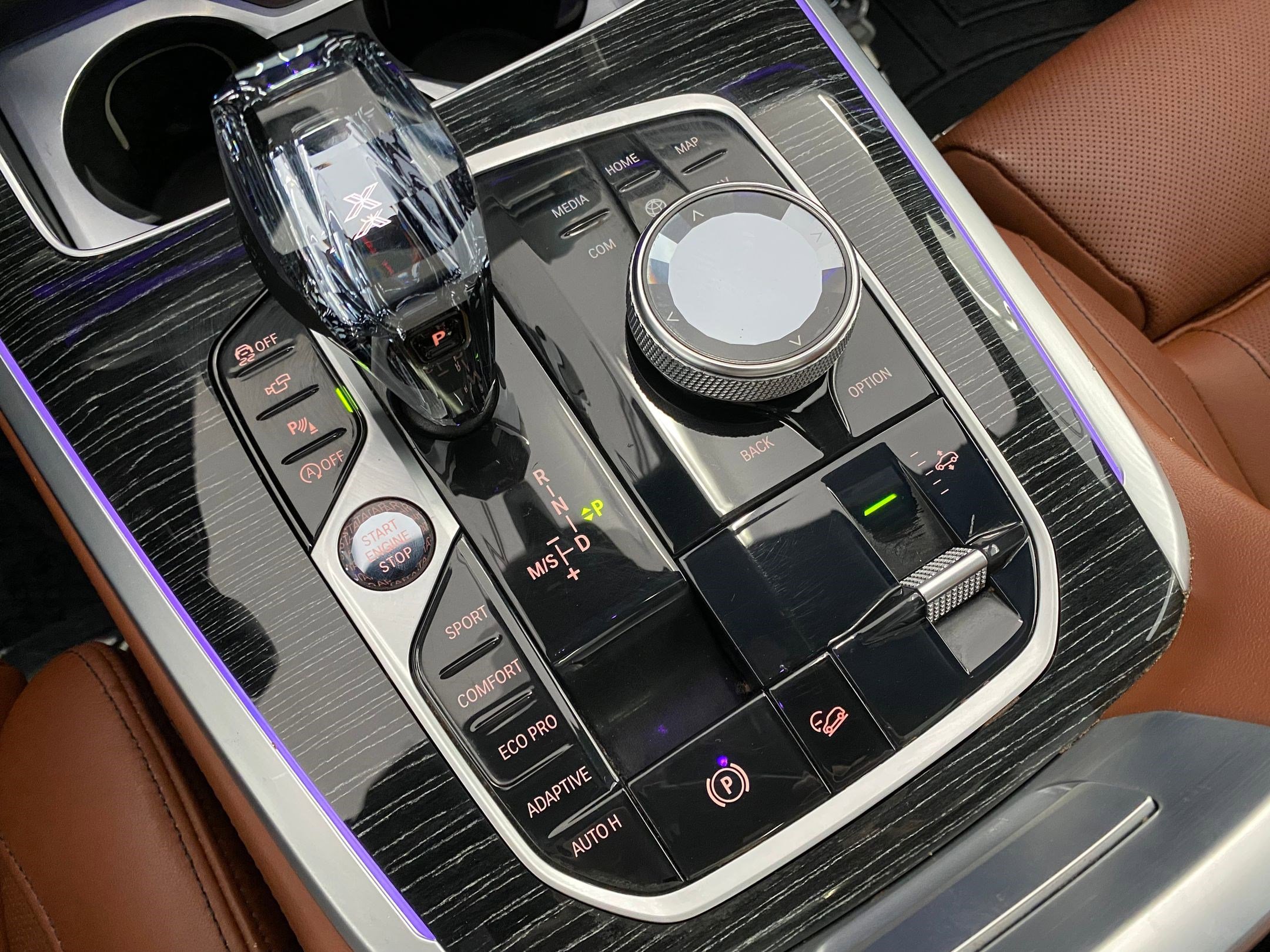 Used 2022 BMW X7 M50i w/ Dynamic Handling Package image 18