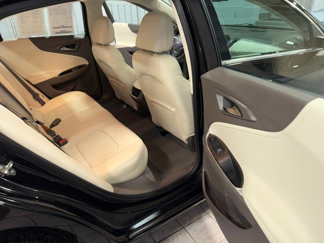 Used 2021 Chevrolet Malibu Premier image 29