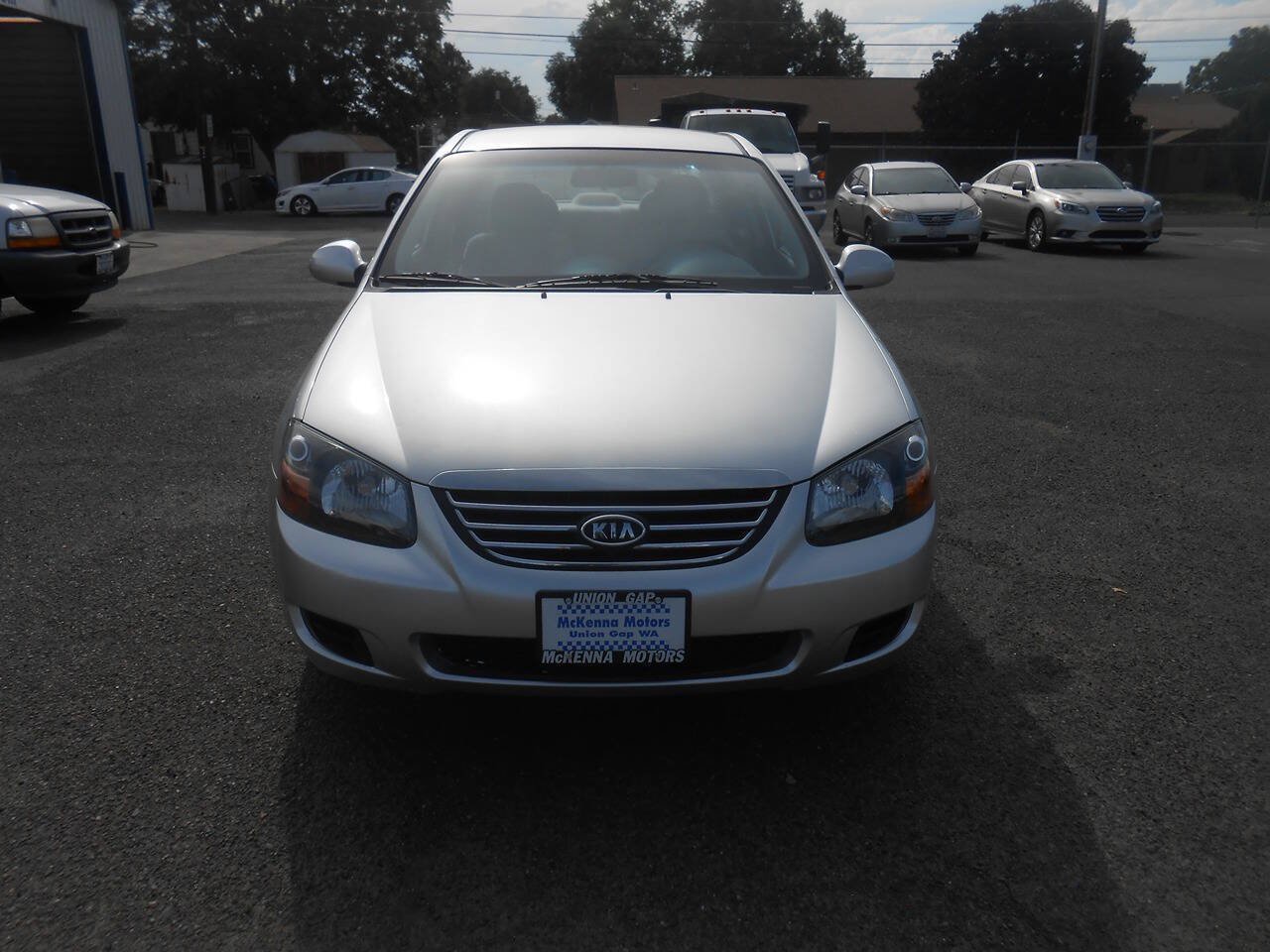 Used 2009 Kia Spectra EX FWD image 4