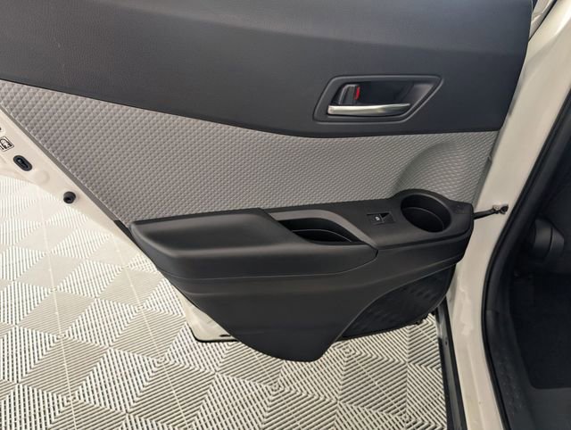 Used 2019 Toyota C-HR XLE FWD image 25