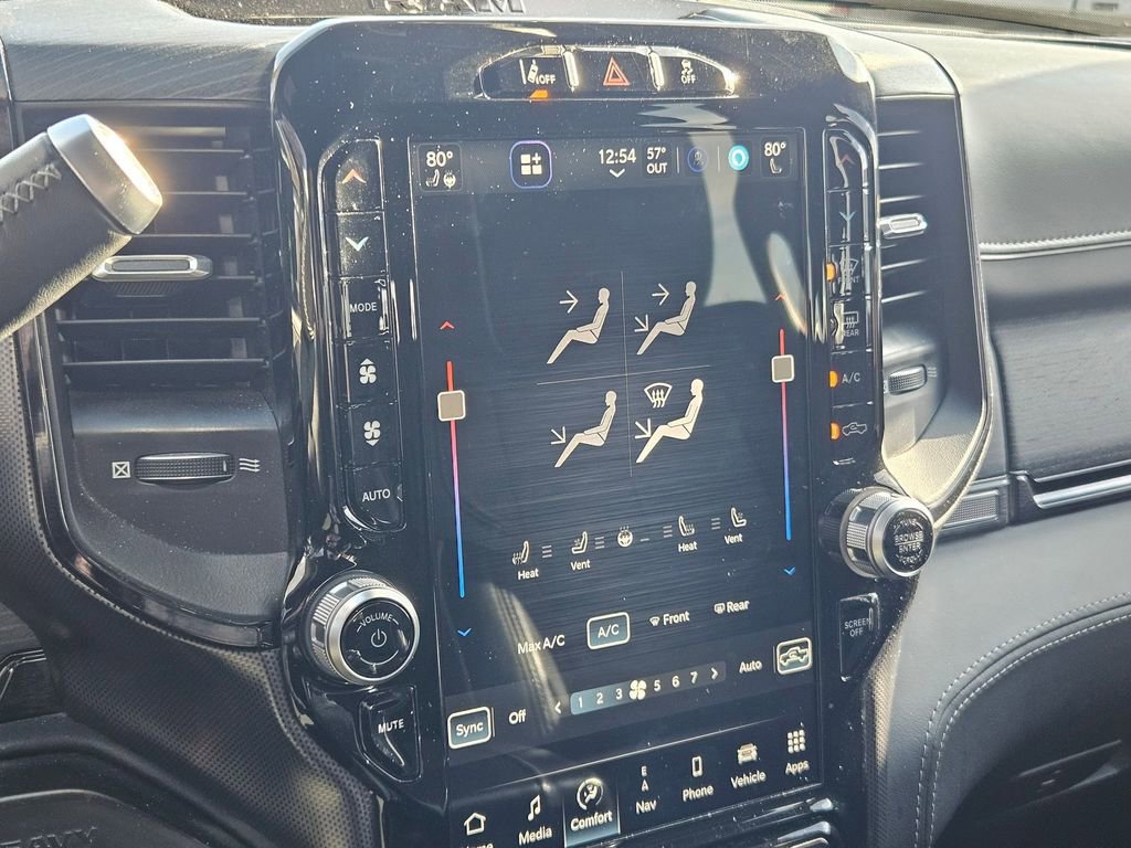 Used 2023 RAM 3500 Limited image 32