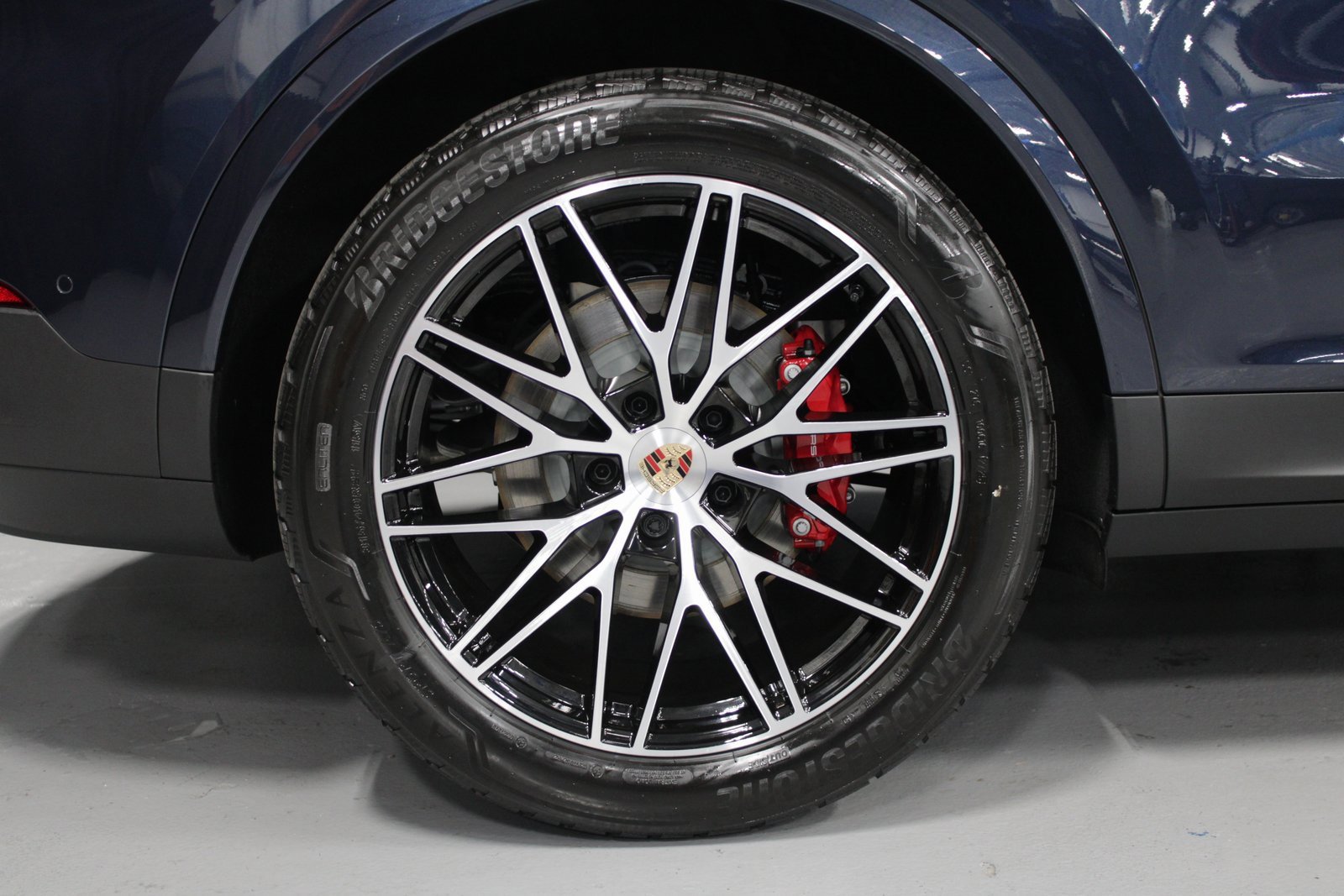 New 2026 Porsche Cayenne S image 13