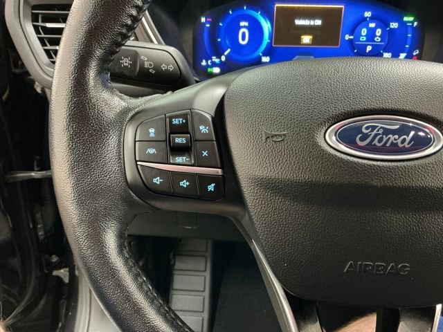 Used 2020 Ford Escape Titanium image 26