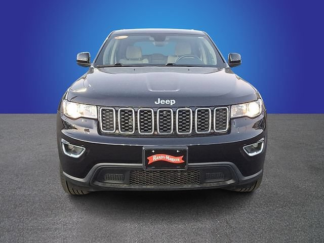 Used 2022 Jeep Grand Cherokee Laredo E w/ Security & Convenience Group AWD/4WD image 2