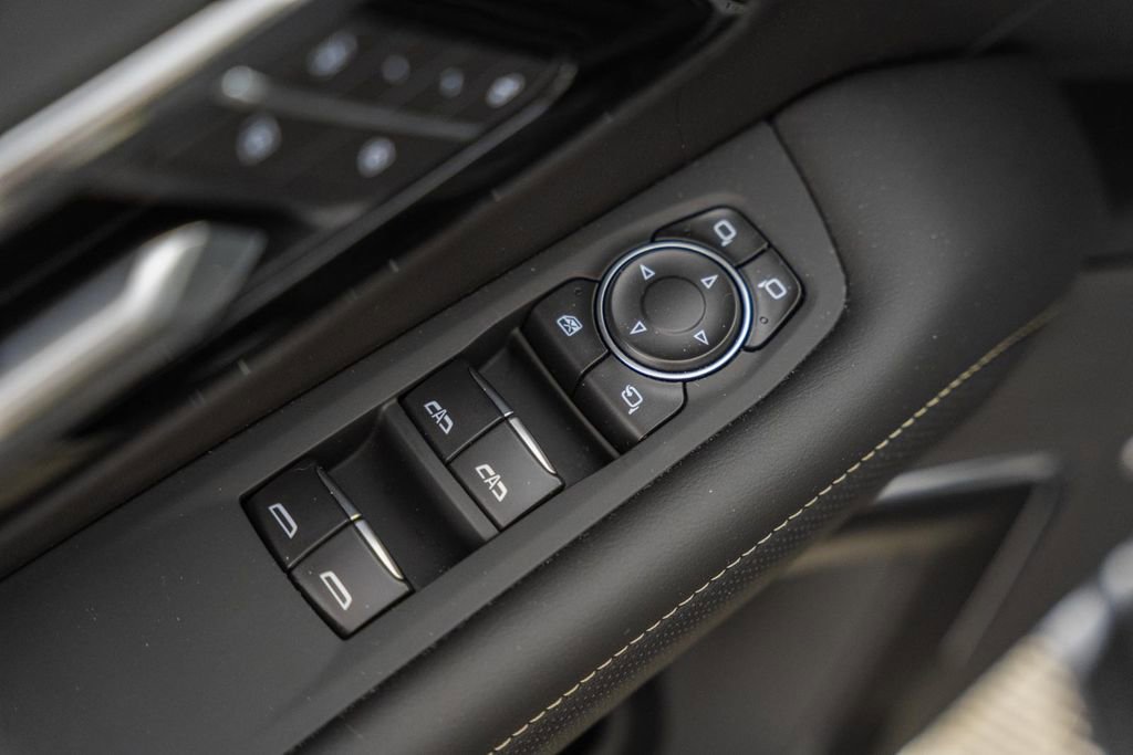 Used 2026 Chevrolet Suburban Premier image 44