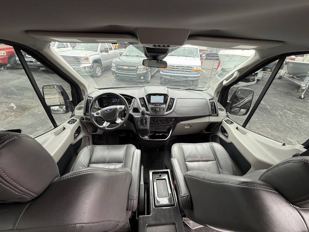 Used 2018 Ford Transit 250 148 Medium Roof w/ Exterior Upgrade Package RWD image 30
