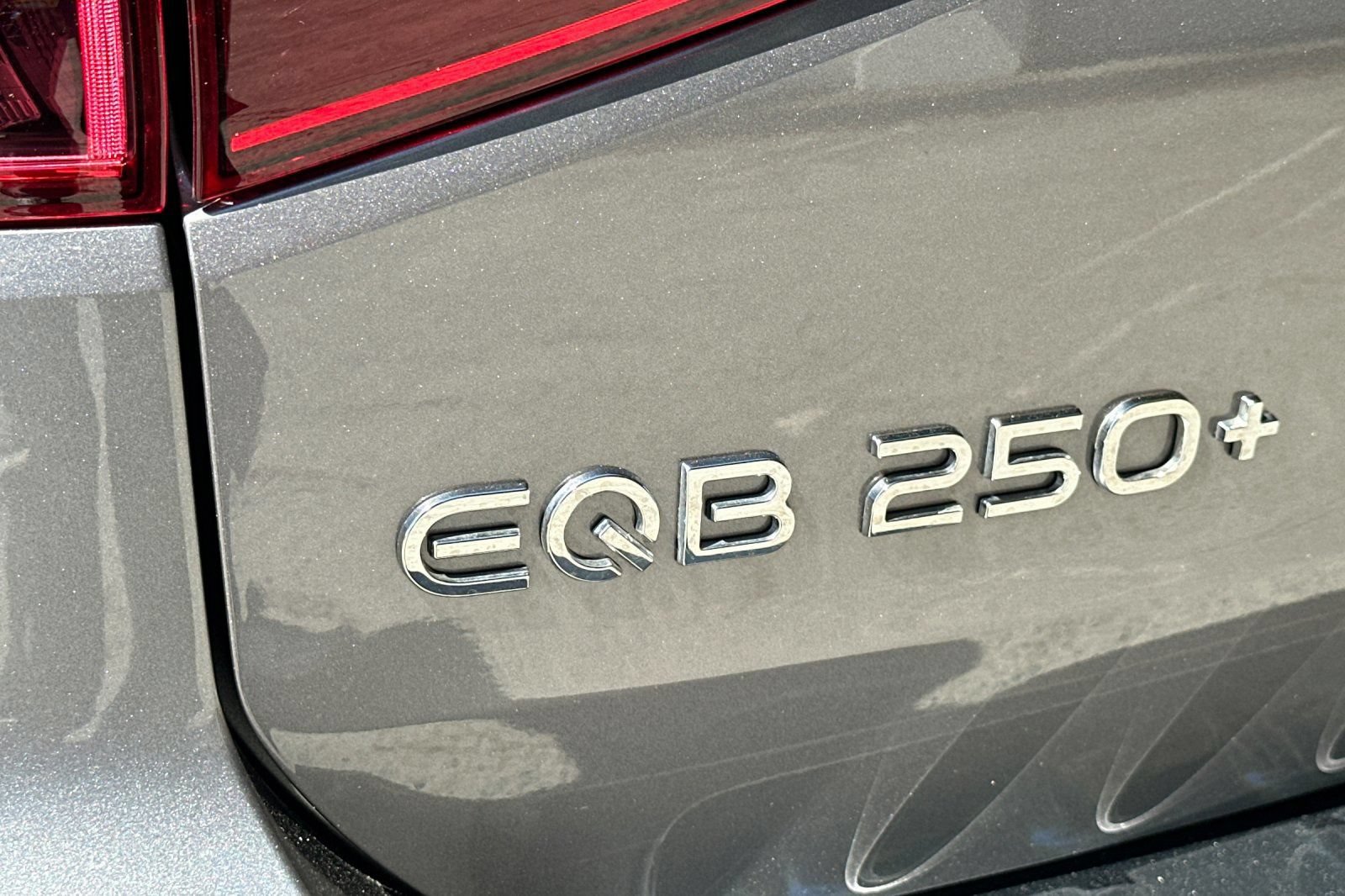 Certified 2025 Mercedes-Benz EQB 250+ image 39