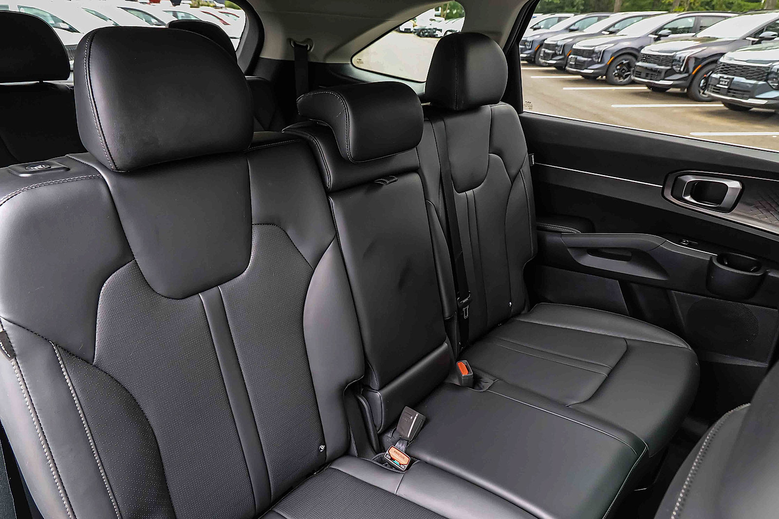 Certified 2026 Kia Sorento S FWD image 25