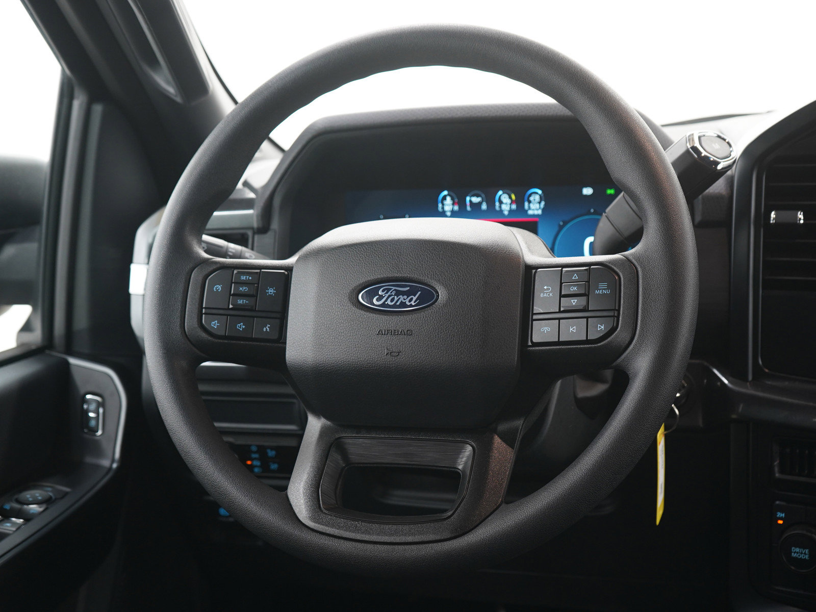 Used 2024 Ford F150 STX AWD/4WD image 17