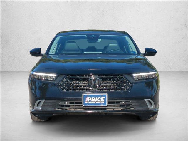 Used 2024 Honda Accord Touring image 2