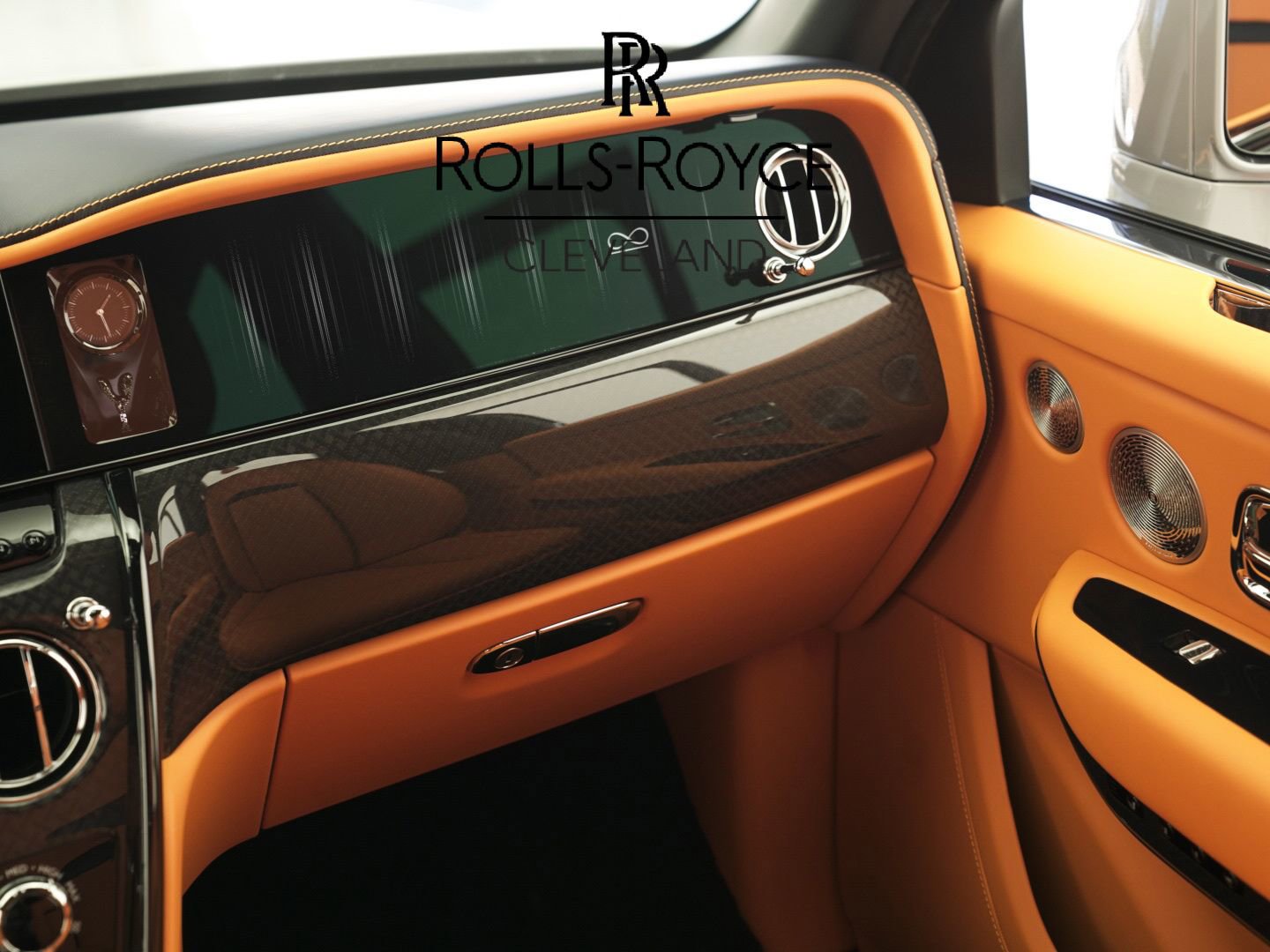 New 2026 Rolls-Royce Cullinan Black Badge image 50