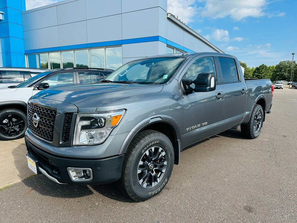 Used 2018 Nissan Titan PRO-4X w/ Pro-4x Convenience Package