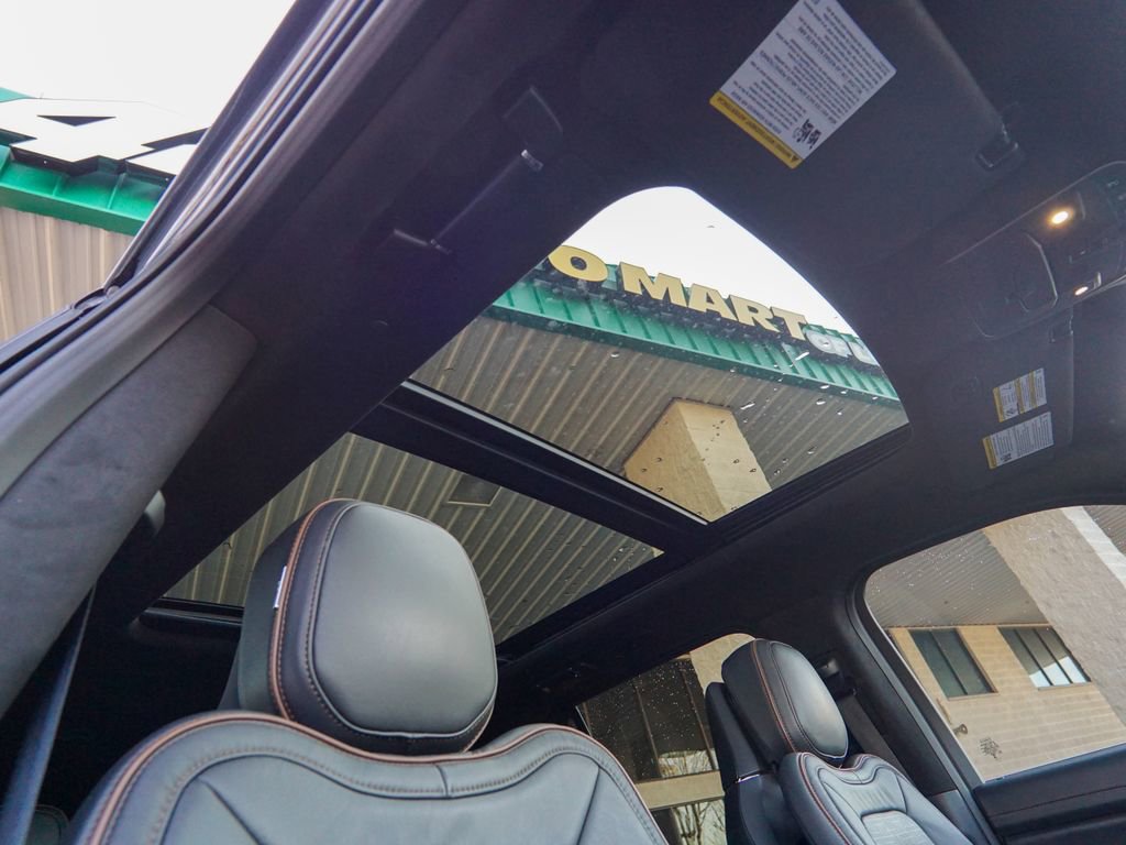 Used 2023 Lincoln Navigator L Black Label image 36