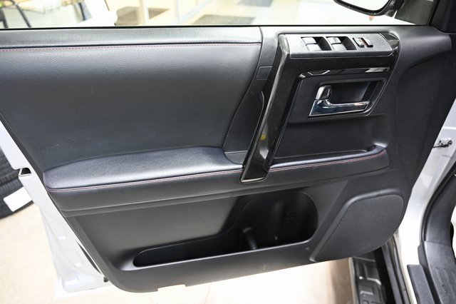 Used 2024 Toyota 4Runner TRD Off-Road image 27