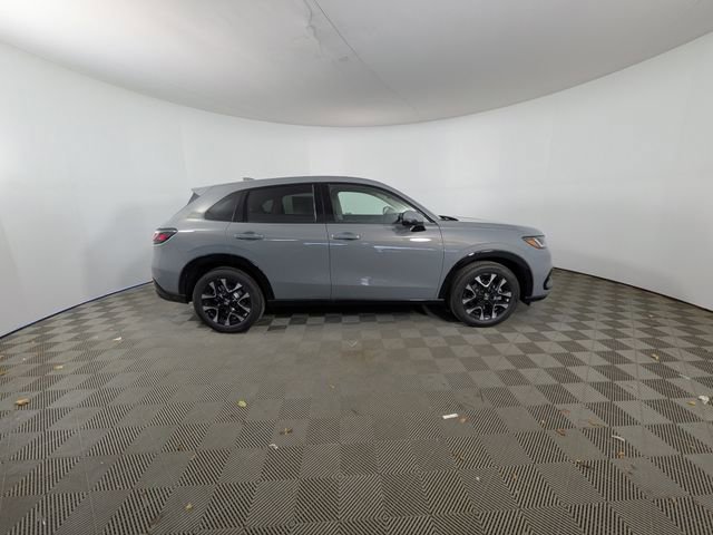 New 2026 Honda HR-V EX-L image 2