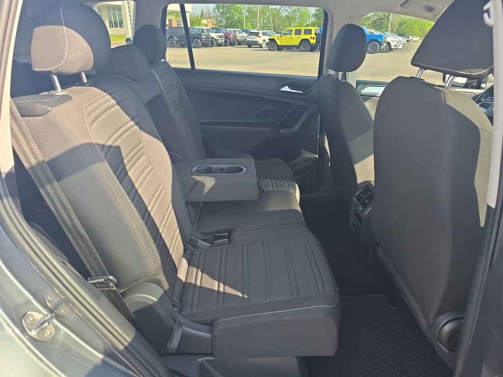 Used 2023 Volkswagen Tiguan S image 16