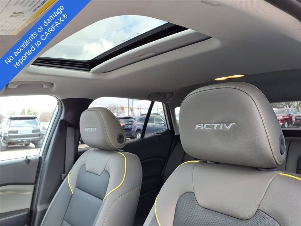Used 2025 Chevrolet Trax ACTIV w/ Sunroof Package image 20