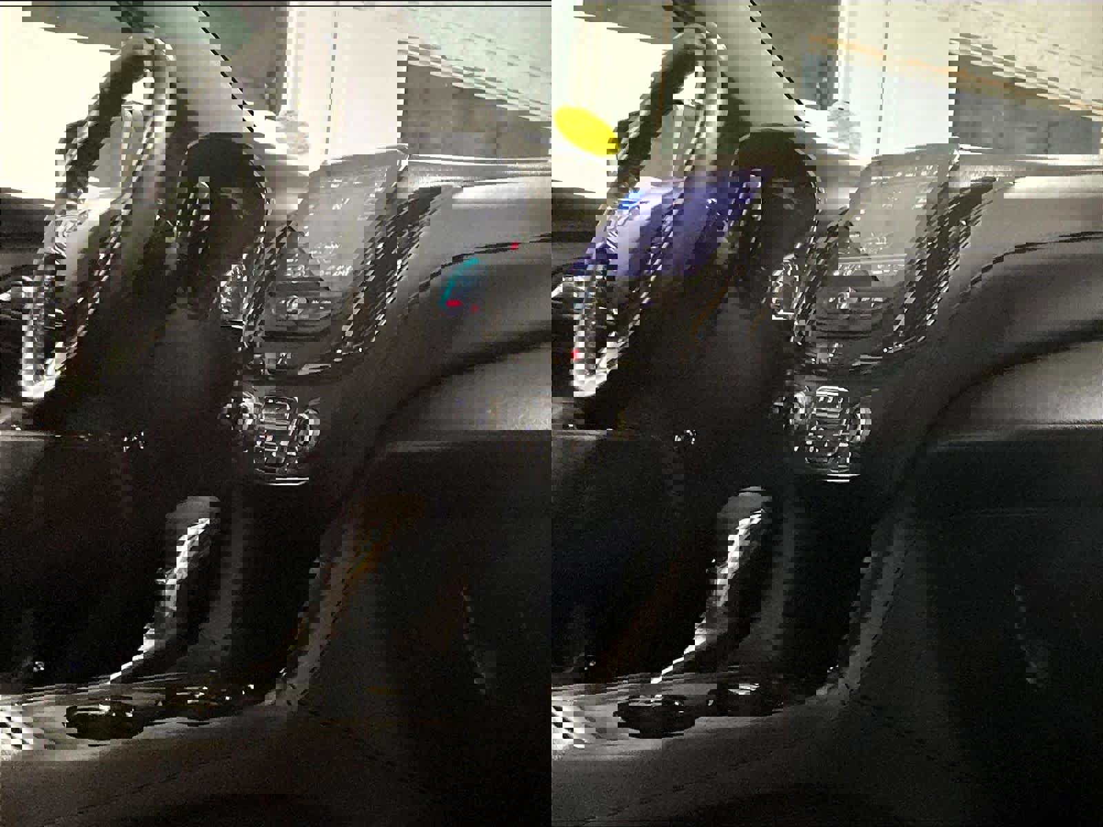 Certified 2022 Chevrolet Equinox RS w/ RS Leather Package image 14