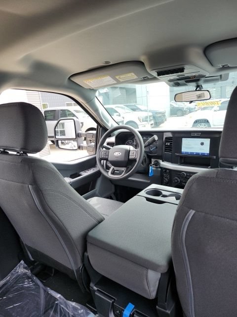 New 2026 Ford F250 XL w/ STX Appearance Package AWD/4WD image 28