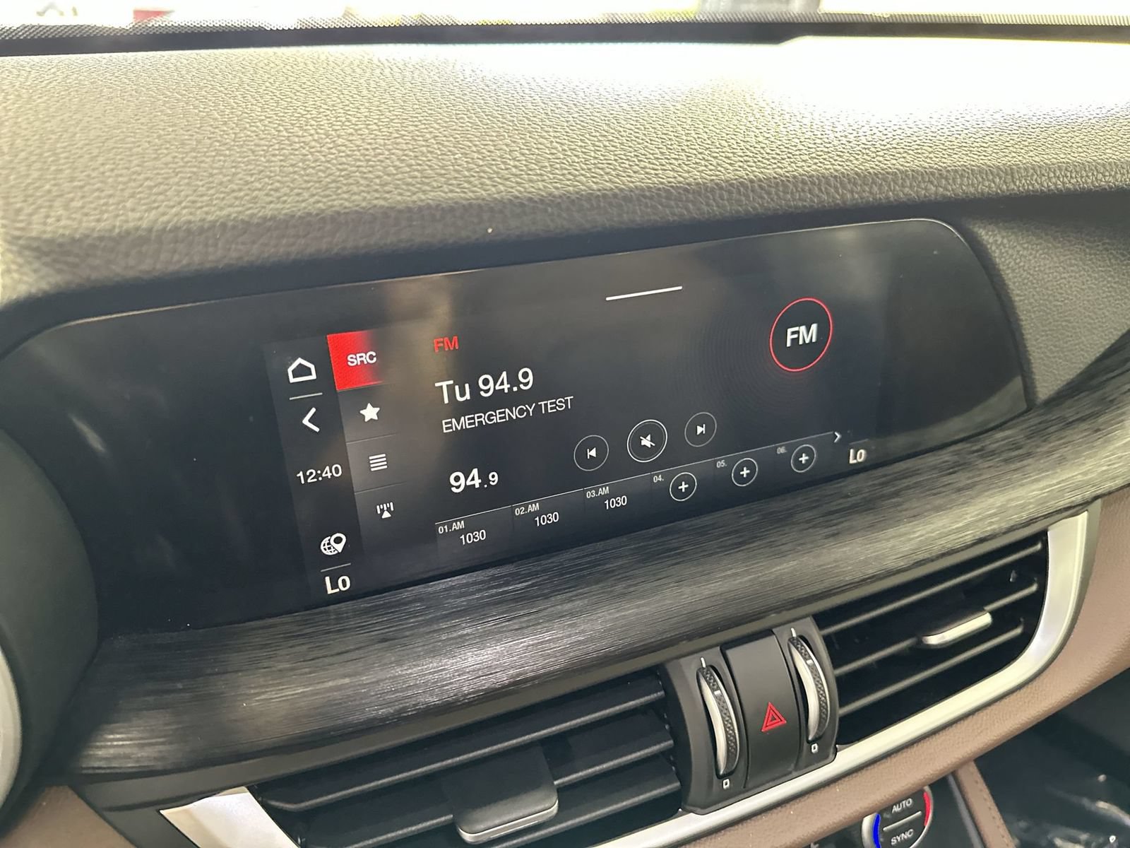 Used 2020 Alfa Romeo Stelvio AWD w/ Cold Weather Package image 16