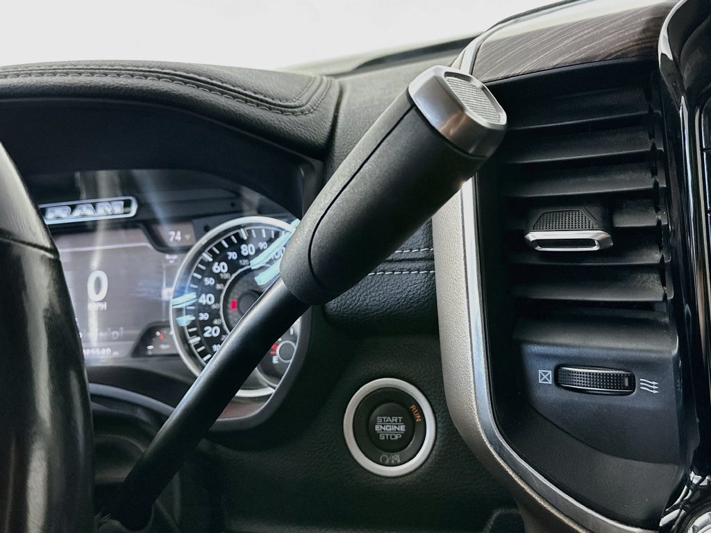 Used 2020 RAM 3500 Laramie AWD/4WD image 16