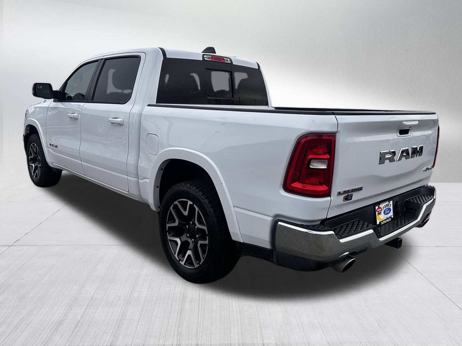 Used 2025 RAM 1500 Laramie image 5