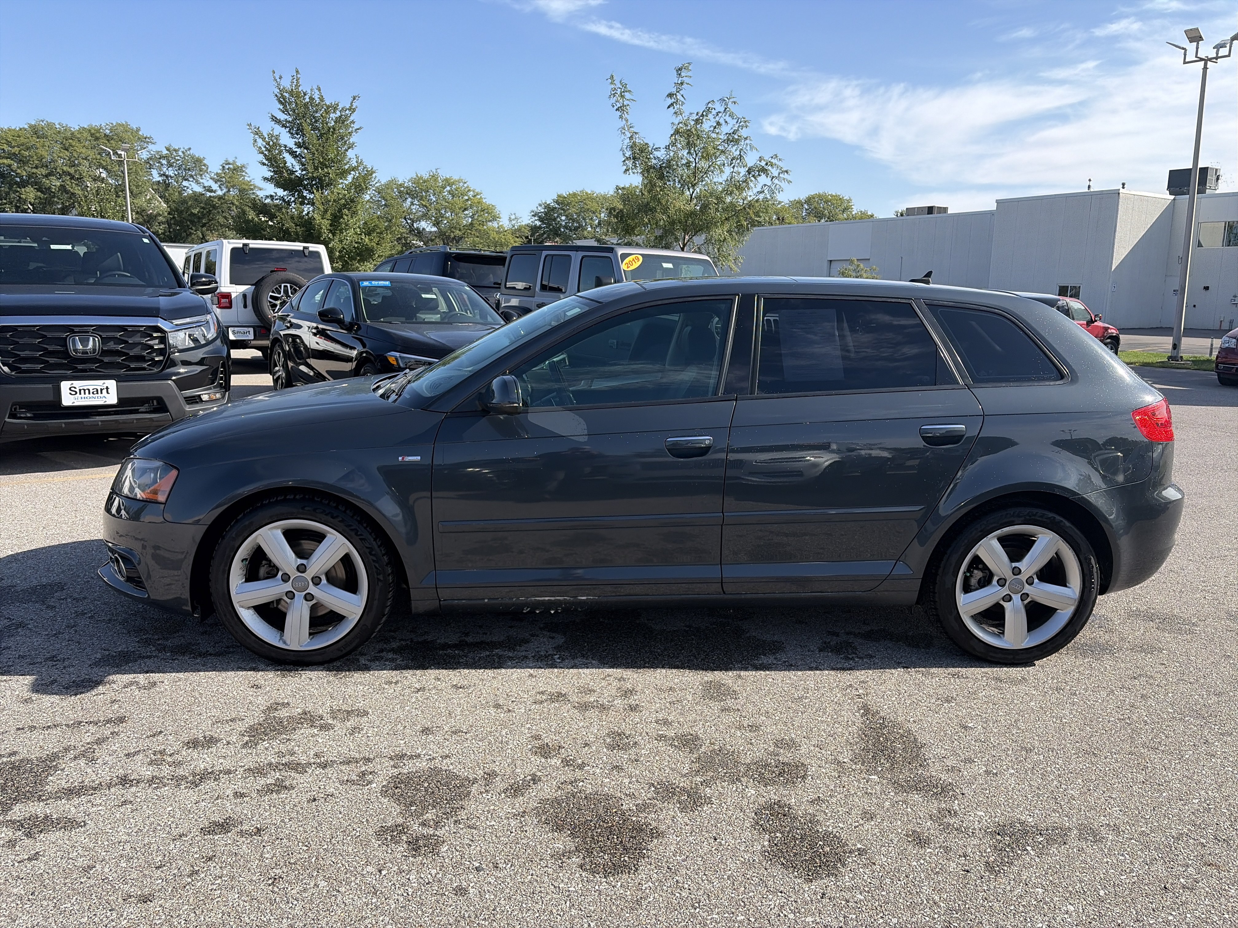 Used 2013 Audi A3 TDI Premium Plus FWD image 8