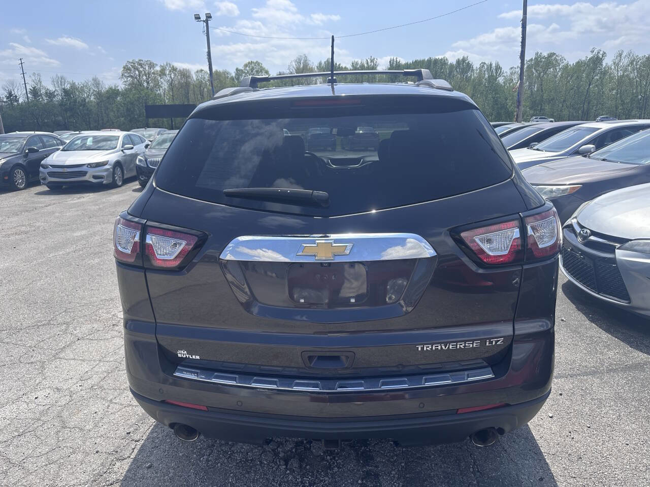 Used 2015 Chevrolet Traverse LTZ w/ LPO, 'HIT The Road' Package FWD image 5