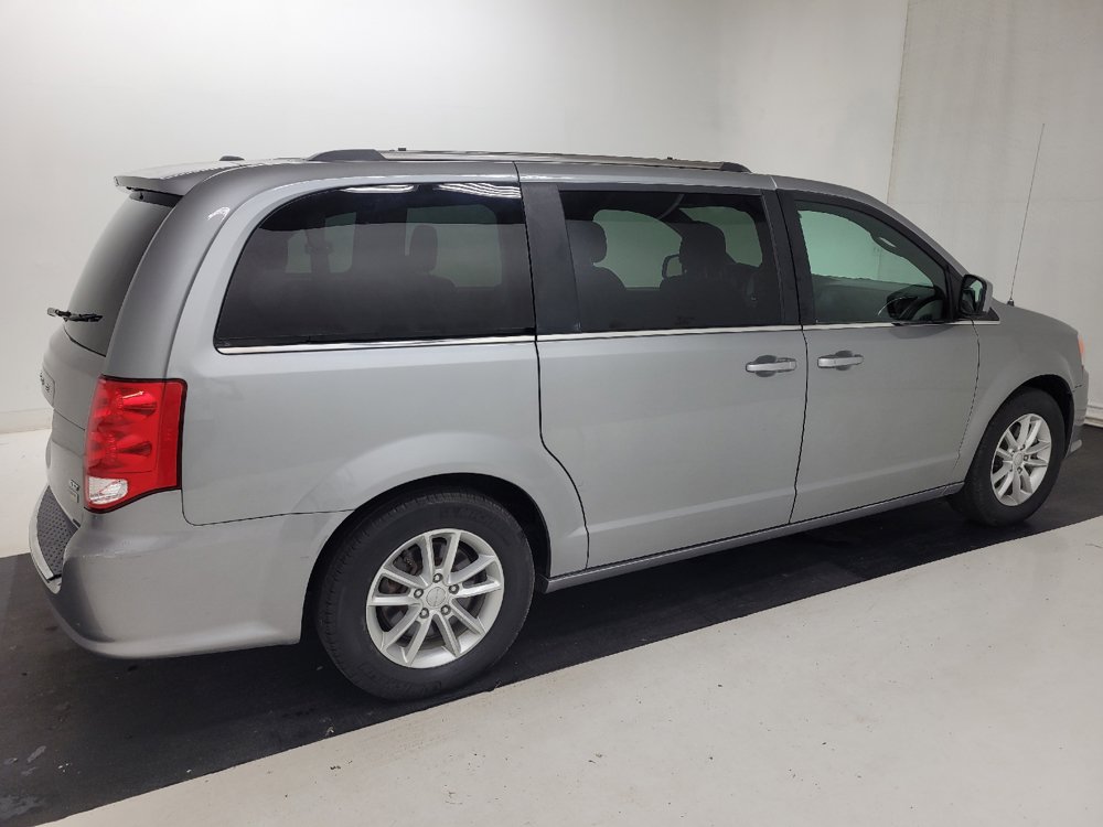 Used 2019 Dodge Grand Caravan SXT FWD image 10