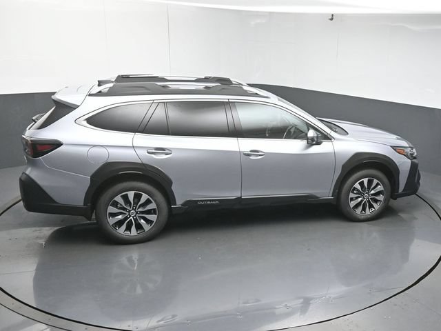 Used 2025 Subaru Outback Touring w/ Popular Package #2 AWD/4WD image 51