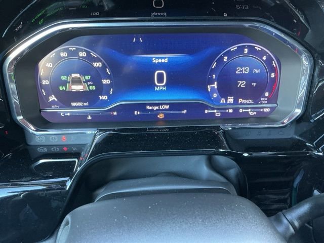 Used 2025 Chevrolet Silverado 2500 LT w/ Convenience Package image 15