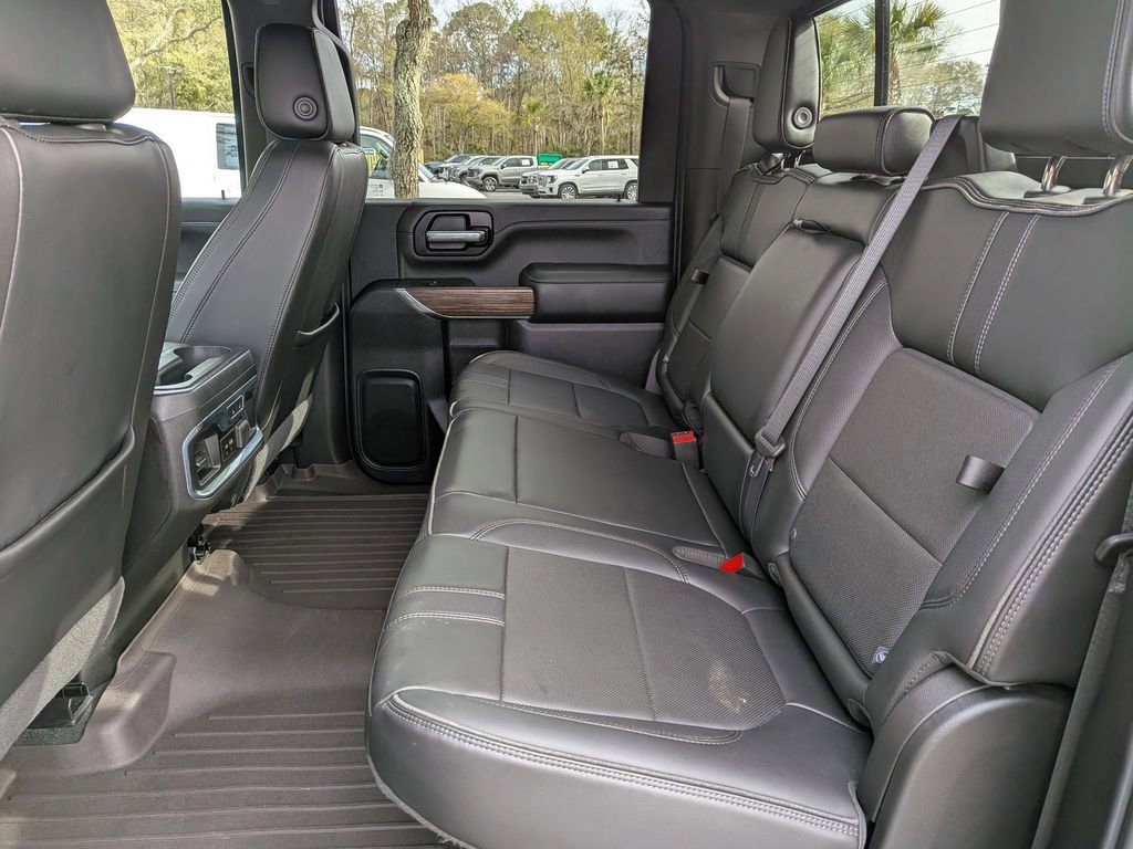 Used 2021 Chevrolet Silverado 2500 High Country w/ Z71 Off-Road Package image 13