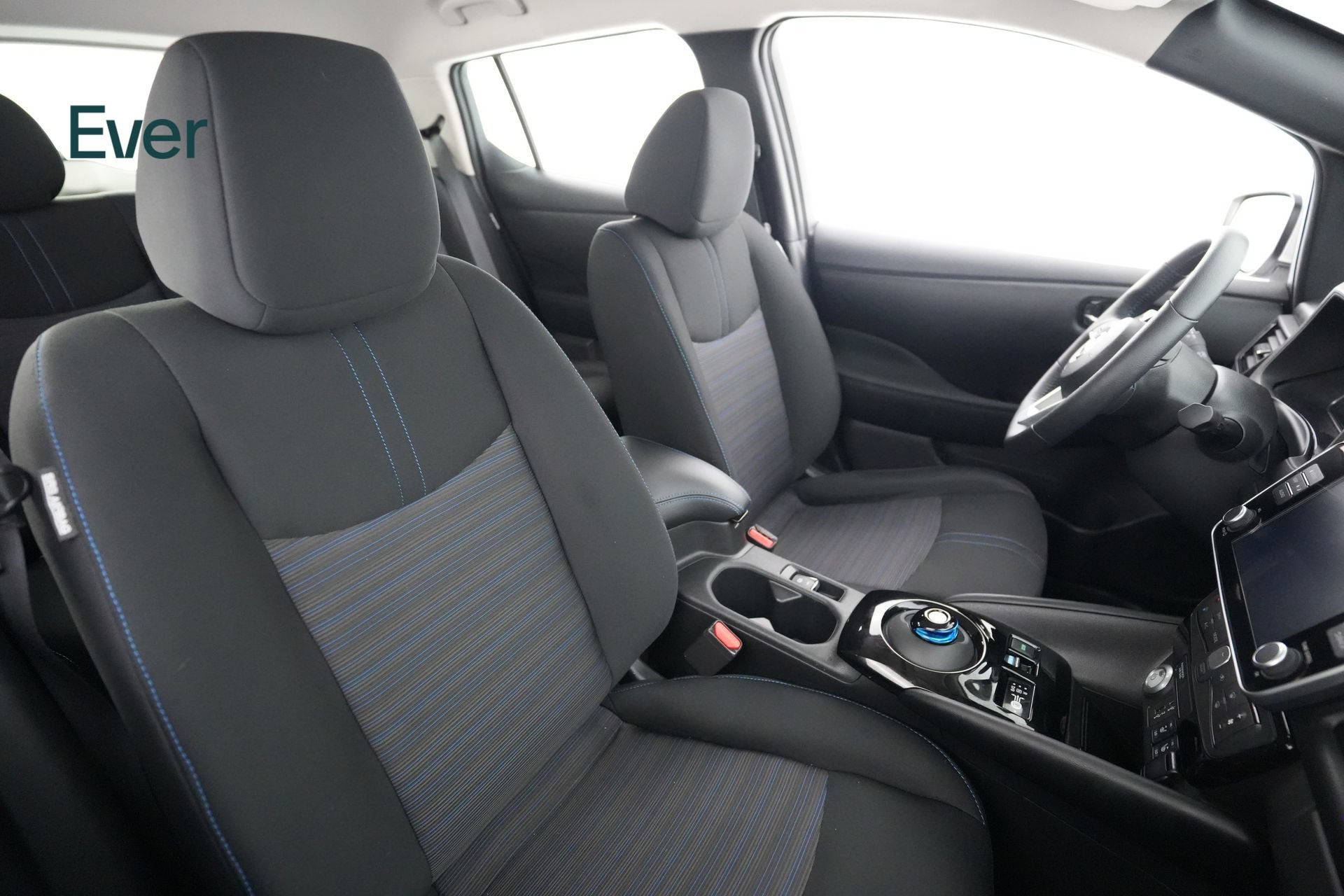 Used 2024 Nissan Leaf SV Plus FWD image 23