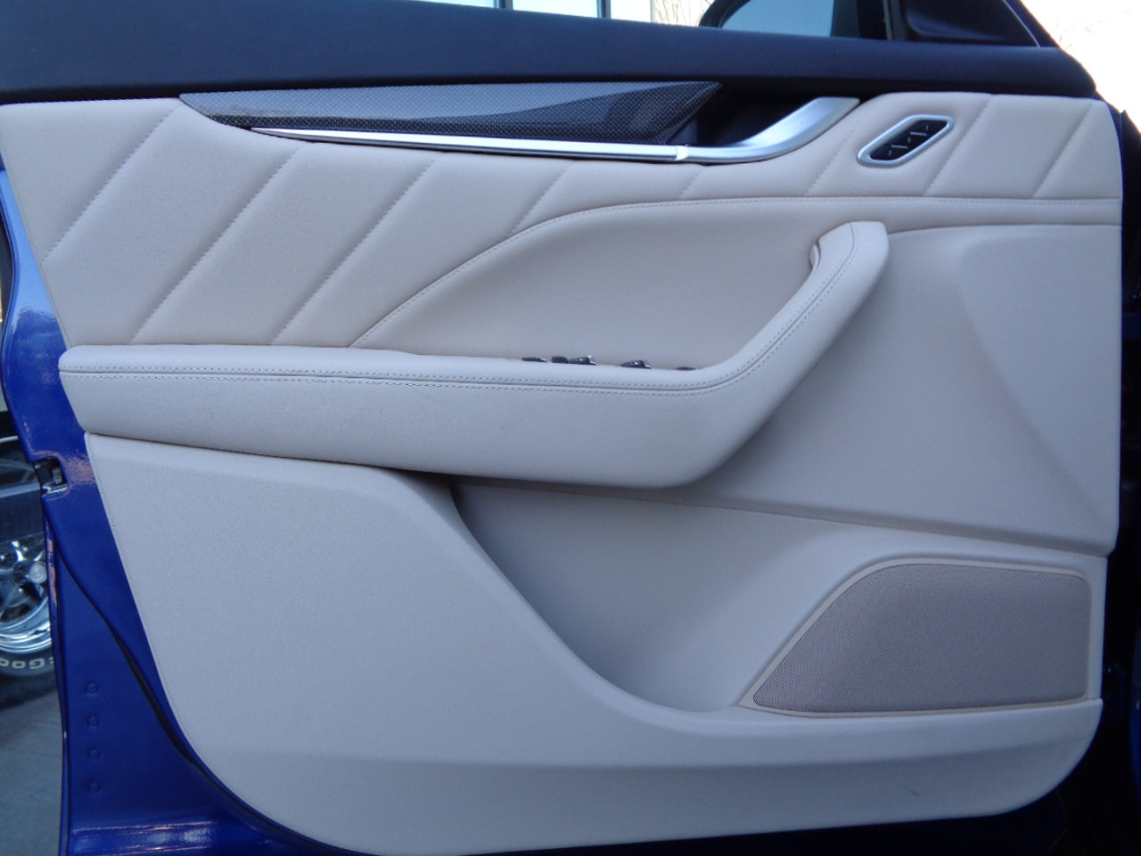 Used 2022 Maserati Levante Modena image 14