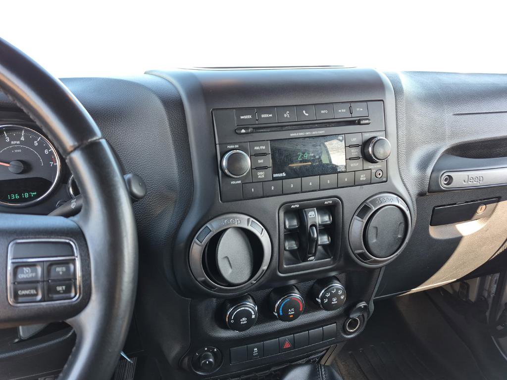 Used 2016 Jeep Wrangler Unlimited Sport w/ Quick Order Package 23S AWD/4WD image 21