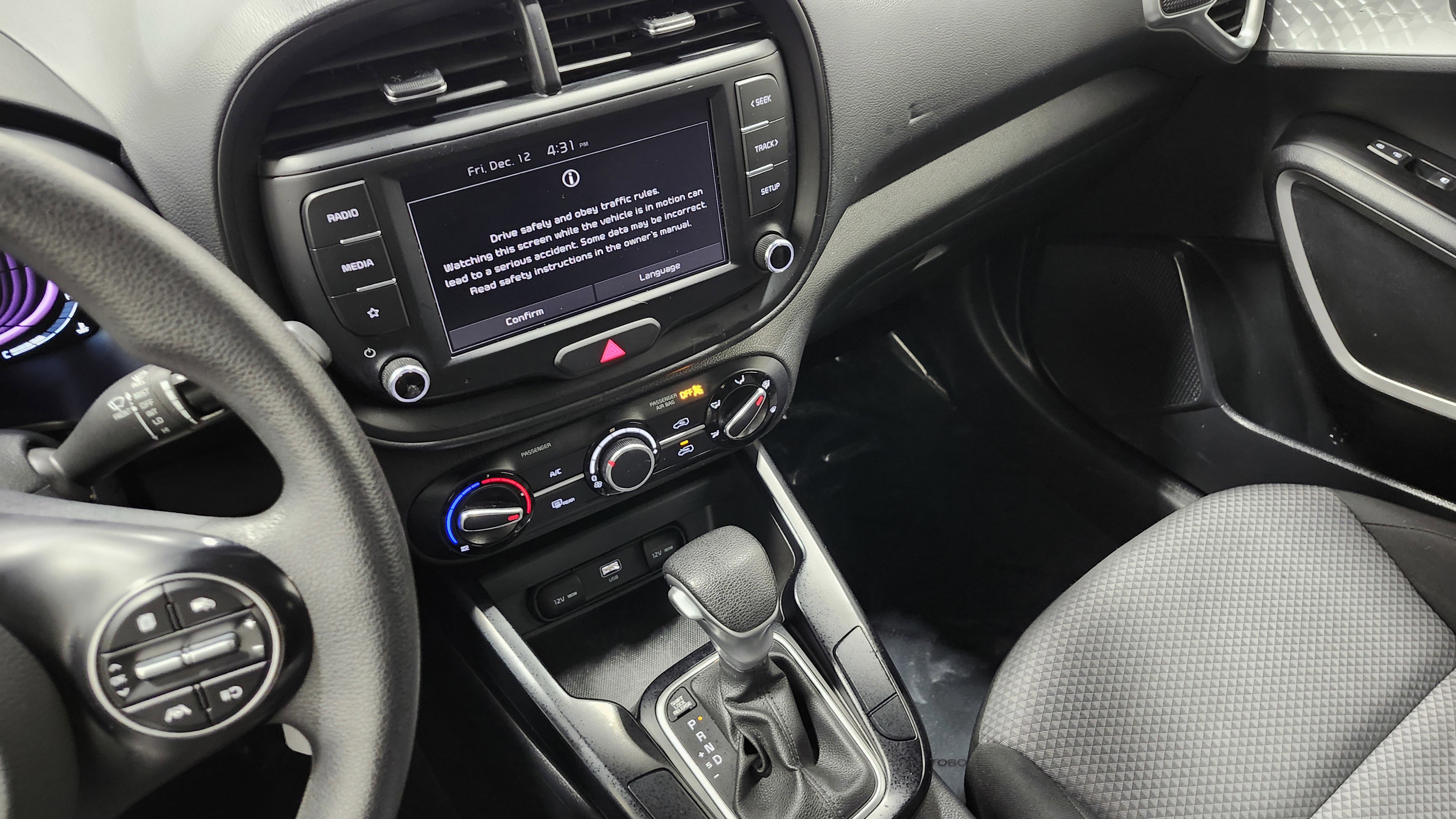 Used 2024 Kia Soul LX w/ Option Group 015 image 25