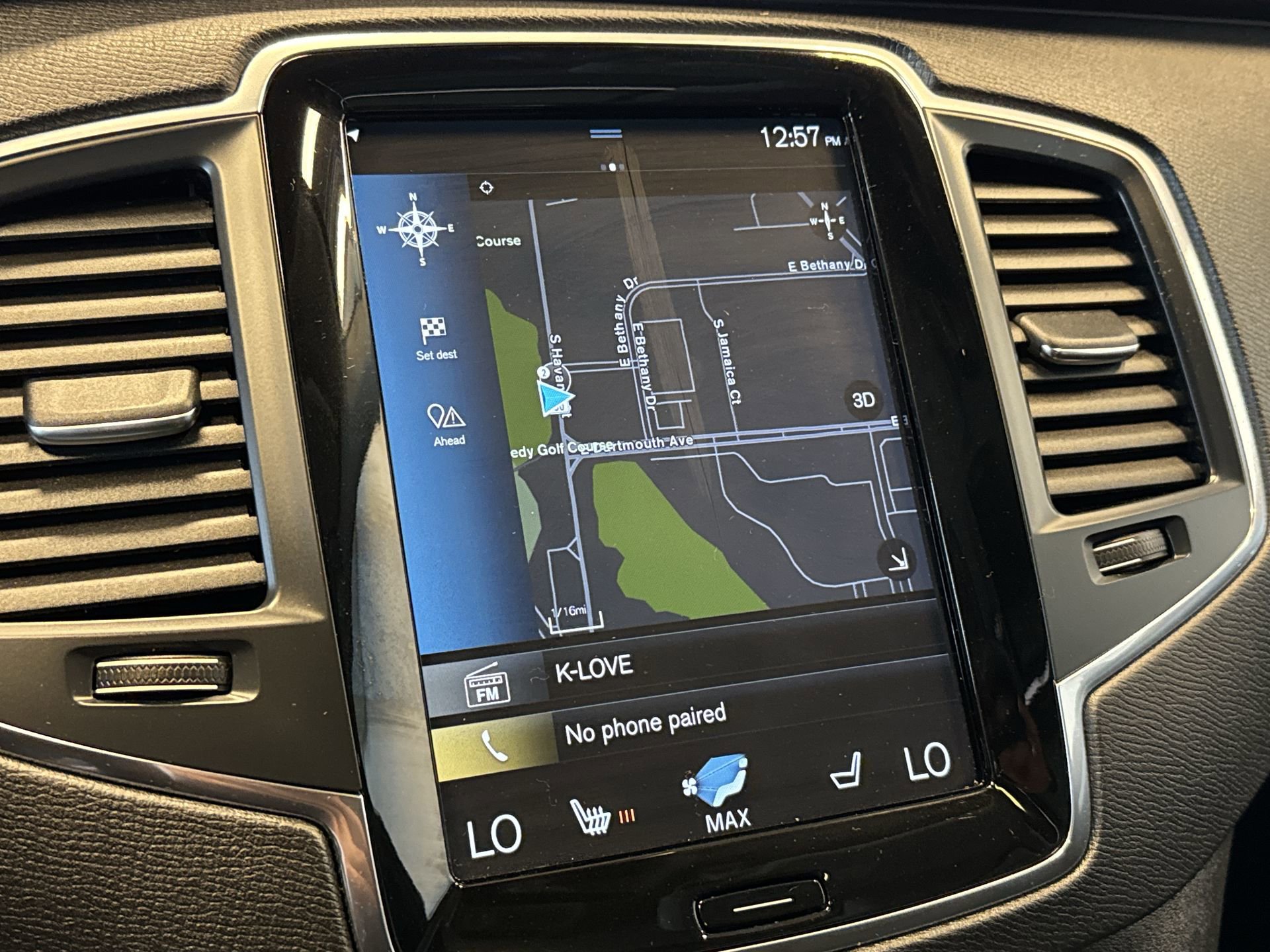 Used 2022 Volvo XC90 T5 Momentum image 18