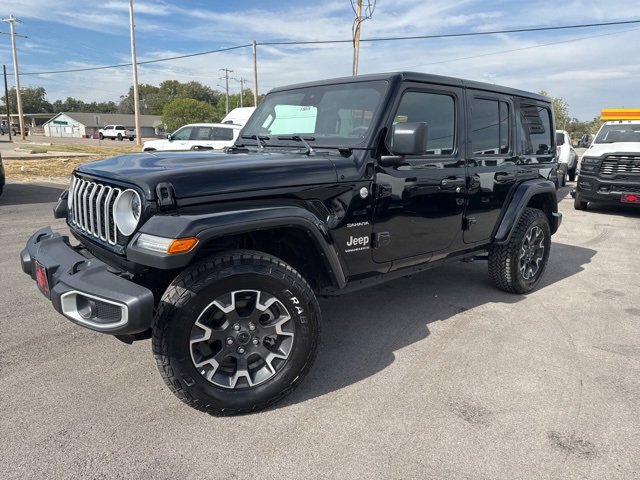 Used 2024 Jeep Wrangler Sahara w/ Technology Group image 2