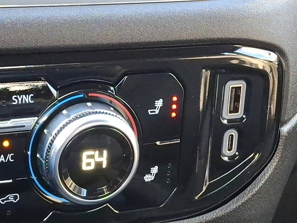 Used 2024 GMC Sierra 1500 Elevation image 31