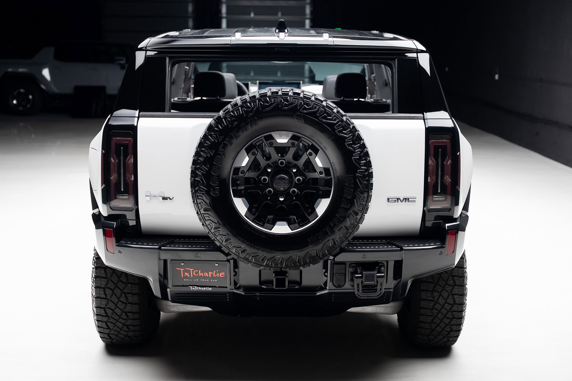 Used 2024 GMC Hummer EV 2X w/ Extreme Off-Road Package image 28