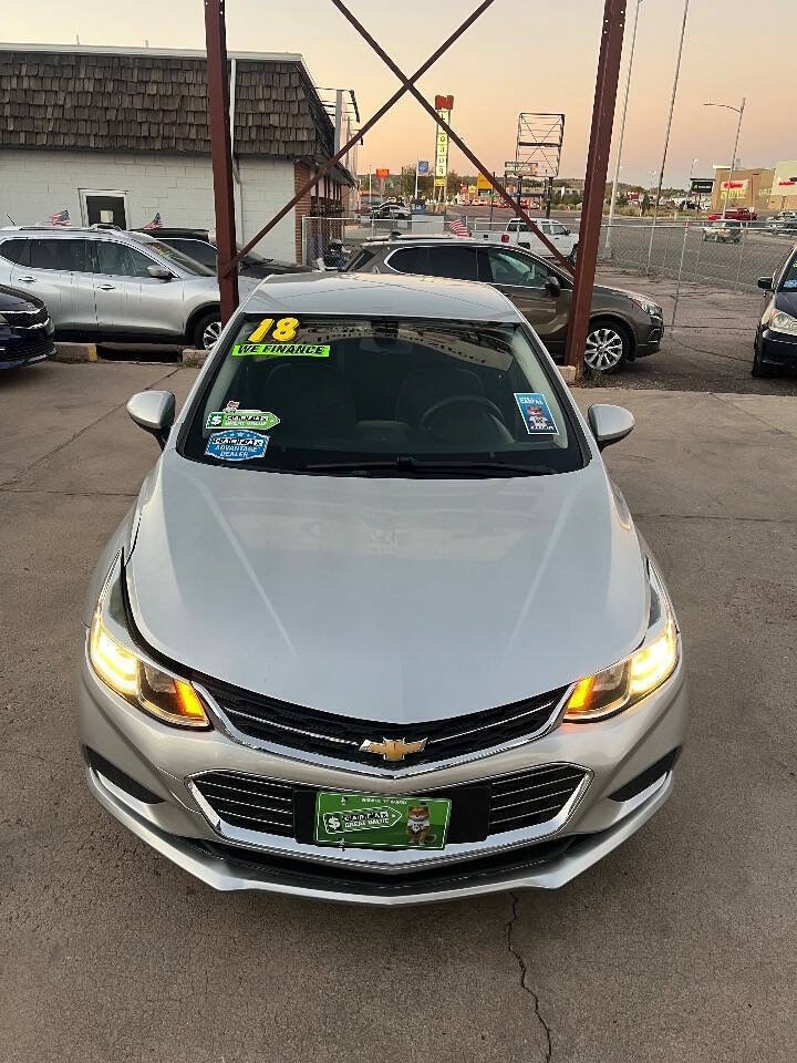 Used 2018 Chevrolet Cruze LS FWD image 19