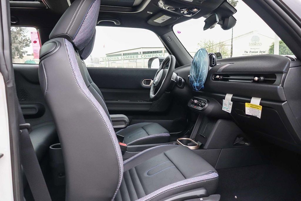 New 2026 MINI Cooper 2-Door Hardtop image 17