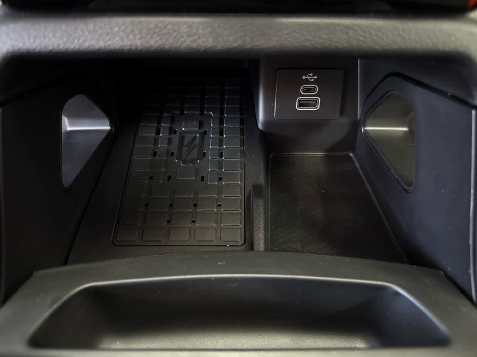 Used 2025 Ford Ranger Raptor image 16