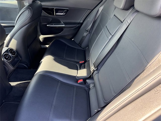 Used 2023 Mercedes-Benz C 300 Sedan image 8