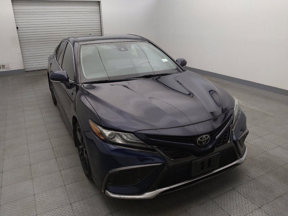 Used 2022 Toyota Camry XSE FWD image 14
