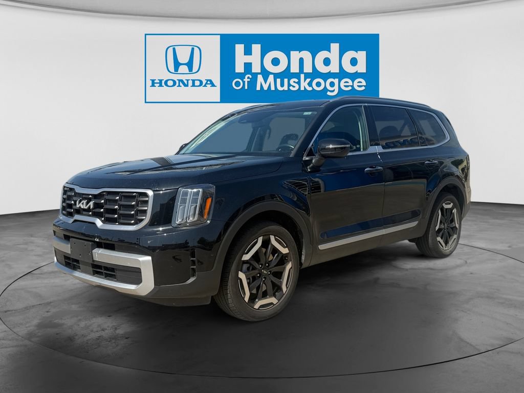 Used 2025 Kia Telluride S FWD image 1