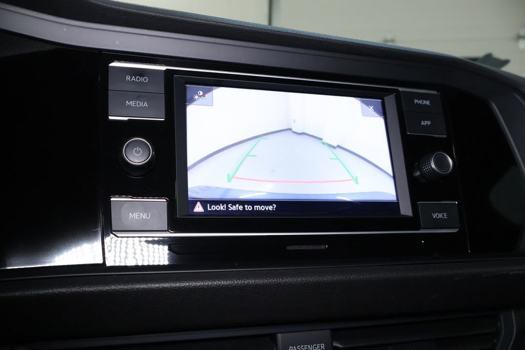 Used 2022 Volkswagen Jetta Sport image 29