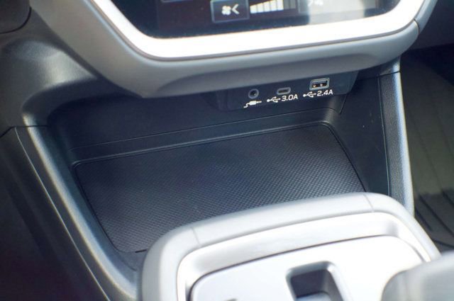 Used 2025 Subaru Crosstrek 2.0i Premium AWD/4WD image 33