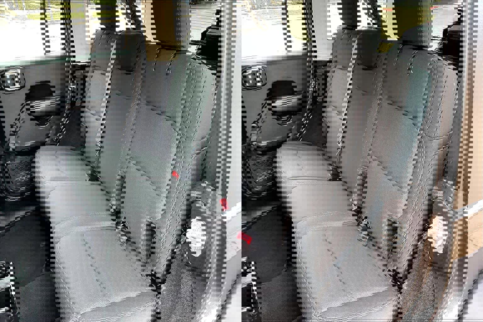 Used 2019 Jeep Wrangler Unlimited Sport image 32